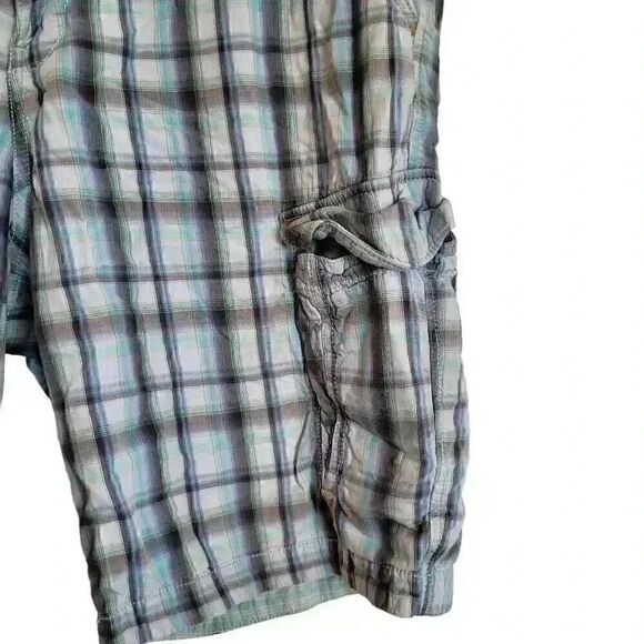 Tommy Bahama Men's Aqua Blue Plaid Cotton Shorts - Picture 4 of 12